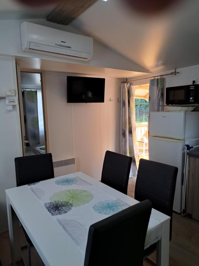 Mobilheim Chalet Bei Georg Seekirchen am Wallersee Exterior foto